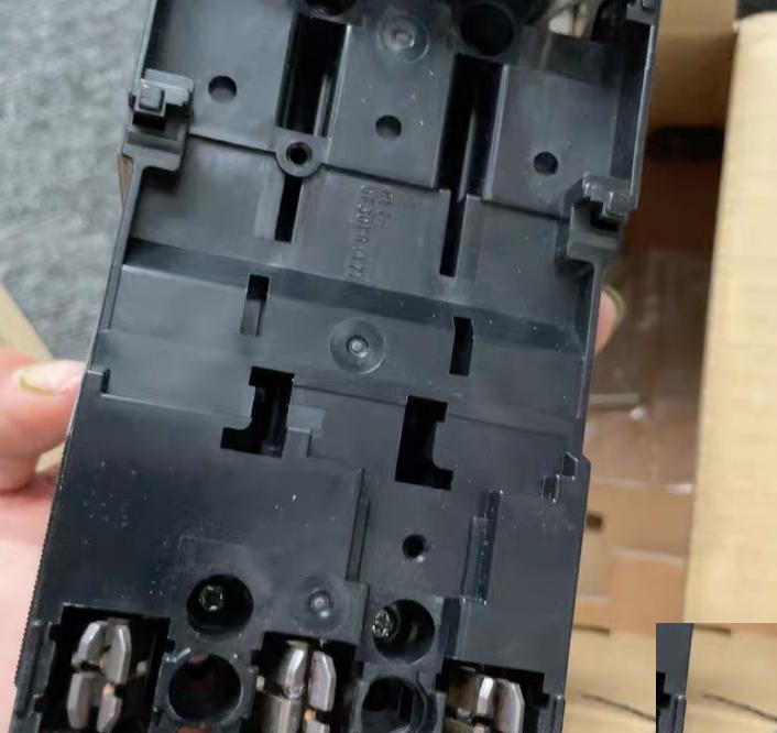 NF63-HW 40A 3P AC220V
