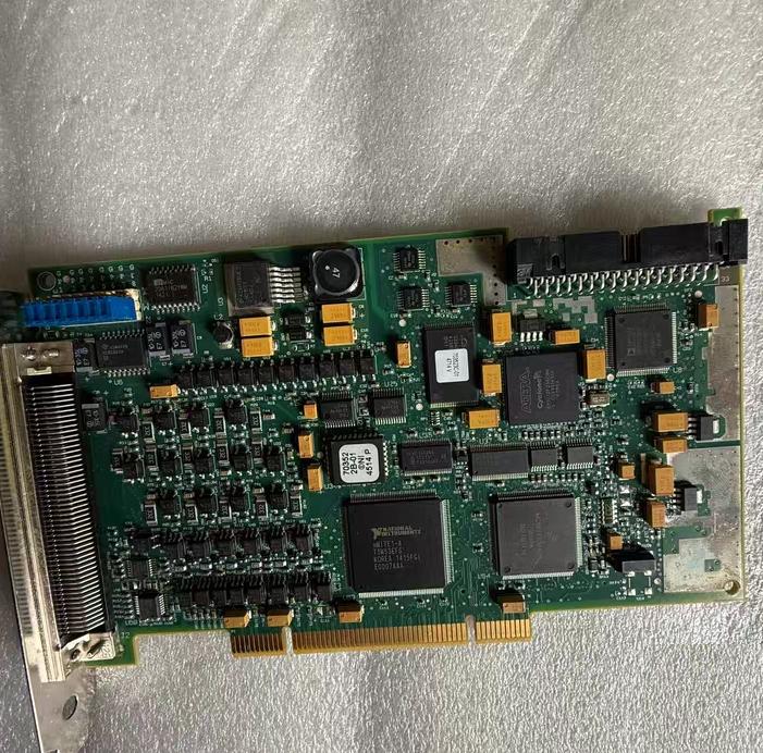 NI PCI-7390 DAQ4