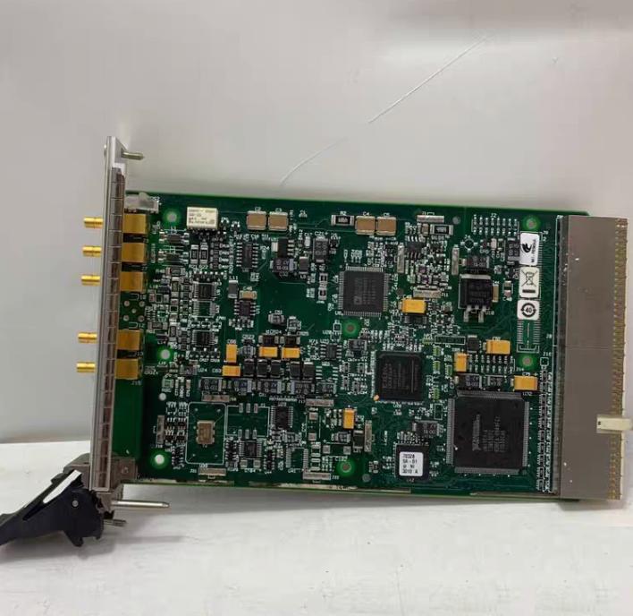 NI PXI-5404