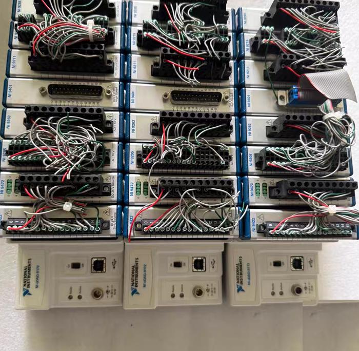 NI cDAQ-9172 NI 9205 NI 9263 NI 9219 NI 9211 NI 9422 NI 9265 NI 9472 NI 9401