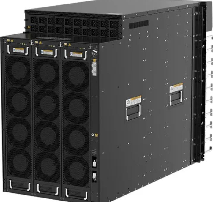 NetEngine 8000 X8 Core Router for cloud era