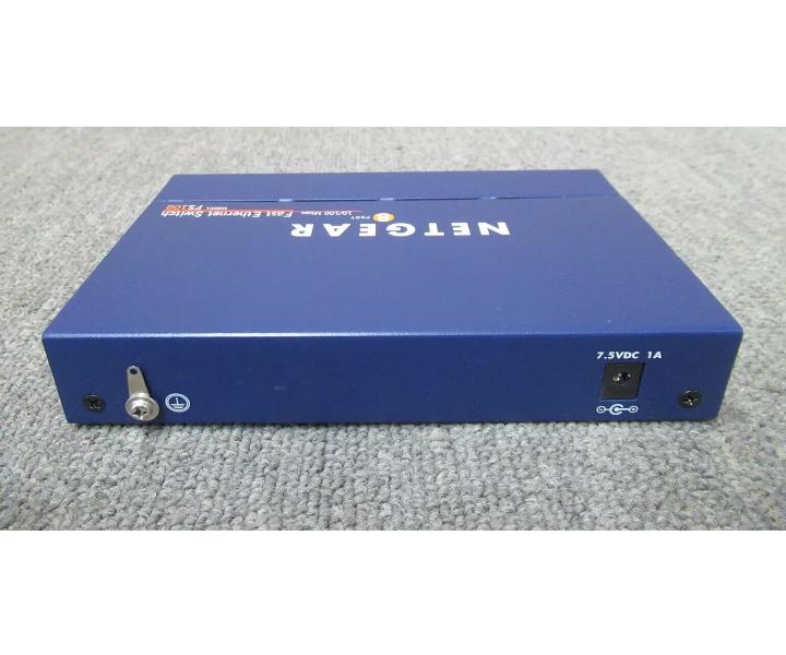 8-Port FS108 100Mbp