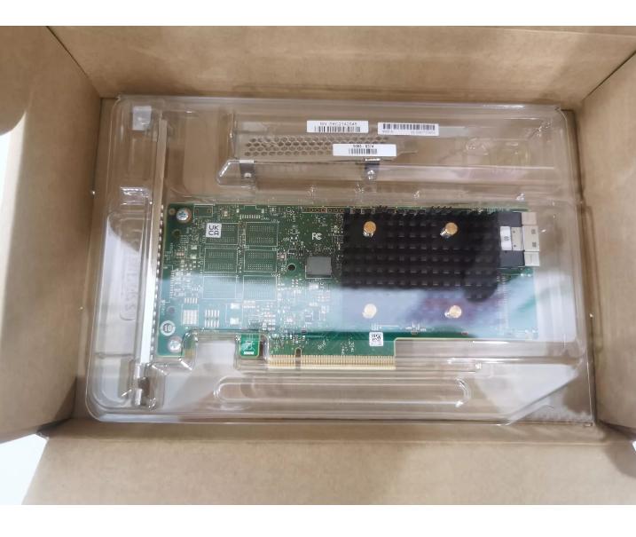 9500-8i Tri-Mode 12Gb