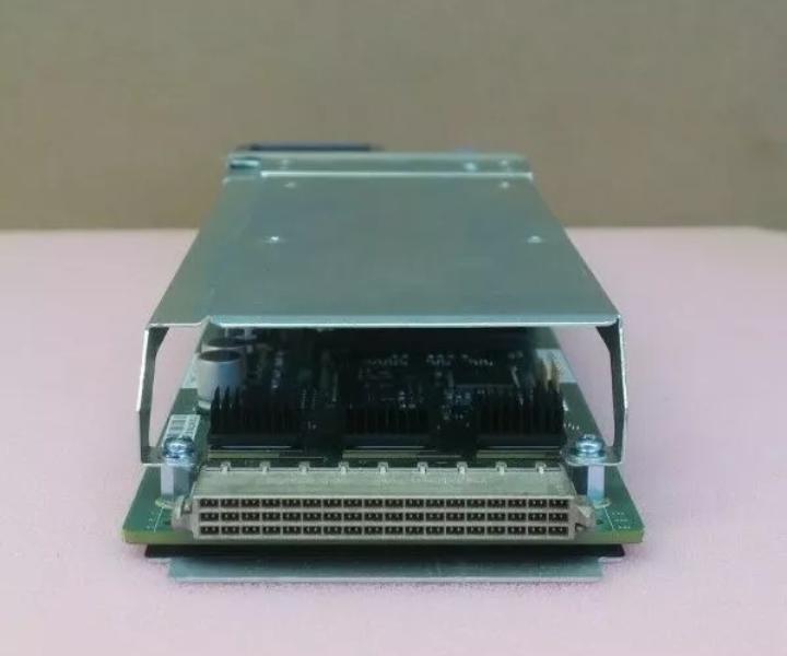 12xFC8ETH10-U P82JD S5000