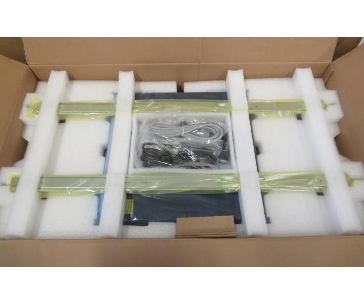 24-Port 100-575-036-01 D2024 10GbE 40GbE
