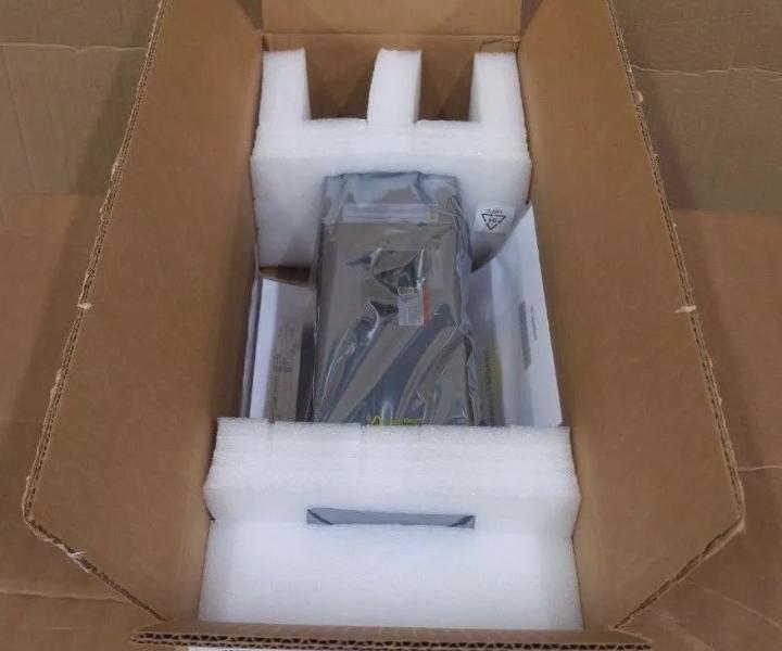 82562-22 HB-PCM01-580-AC 580W