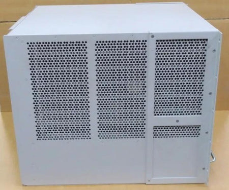 6-Slot DS1402002 690W