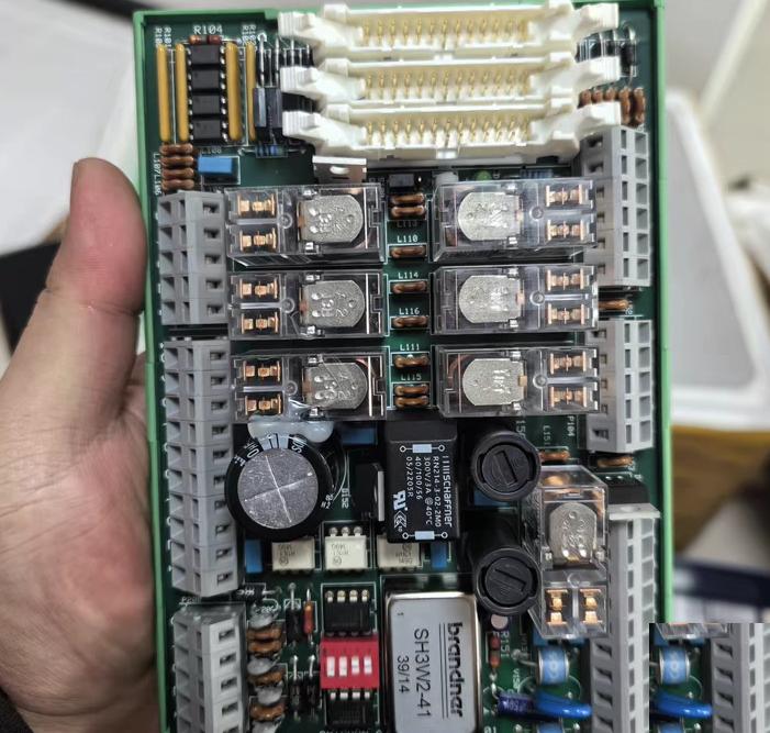 OMICRON A S CU2 Rev 1 01 Schaffner