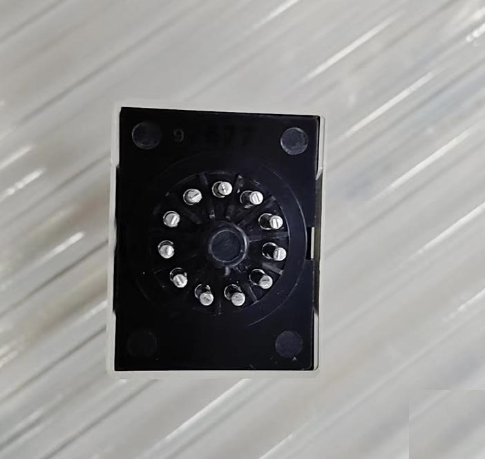 OMRON 61F-GP-NT1