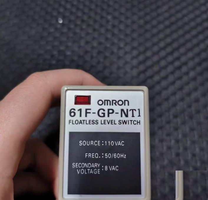 OMRON 61F-GP-NT1 110VAC 8VAC 50 60Hz 8