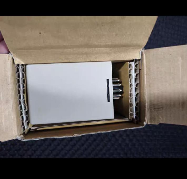 OMRON 61F-GP-N AC100V