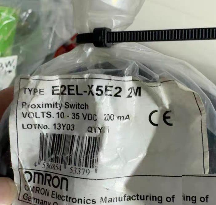 OMRON E2EL-X5E2 2M 10-35V DC 200mA