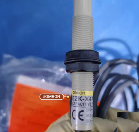 OMRON E2K-X4ME1 2 M12 1