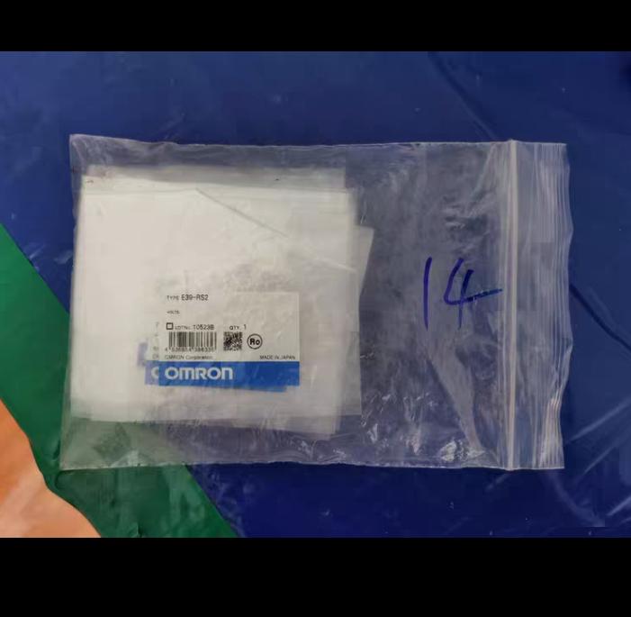 OMRON E39-RS2 14