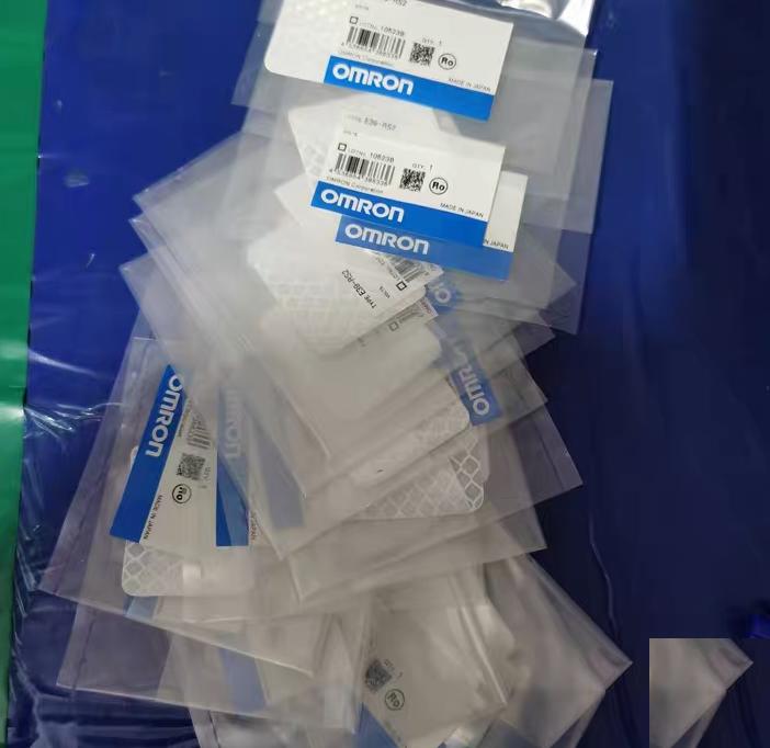 OMRON E39-RS2 14