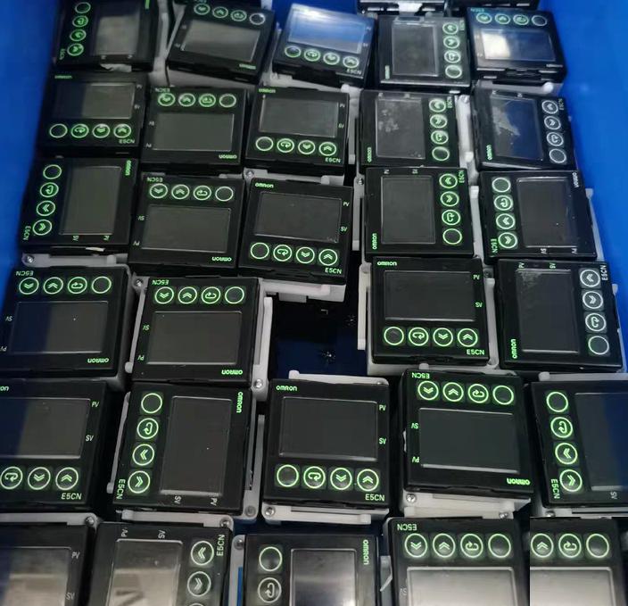 OMRON E5CN-Q2HH03T-FLK