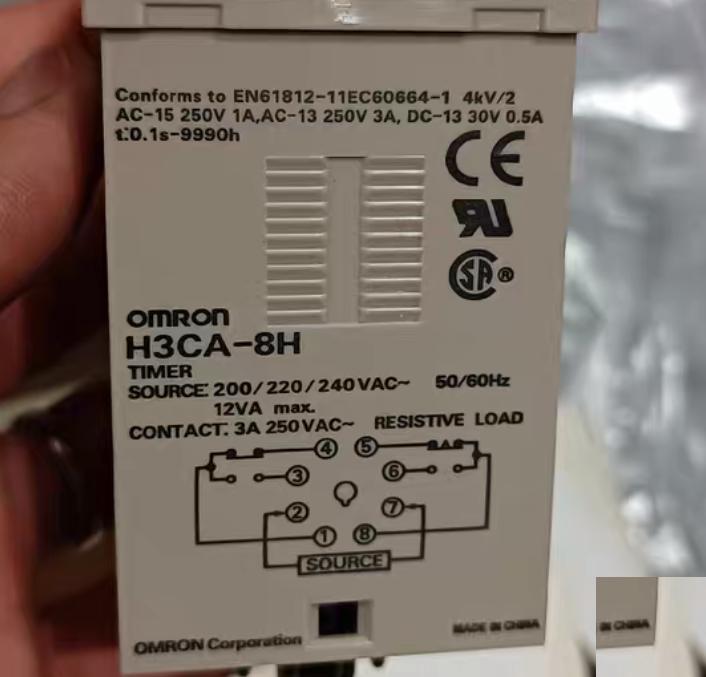 OMRON E5CS-R1TU-W 100-240V 1 190 H3CA-8H 220V 1 90