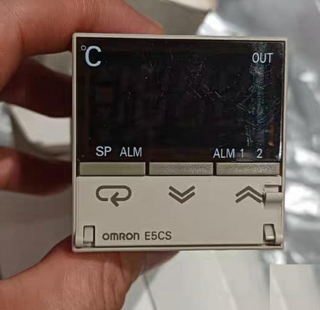 OMRON E5CS-R1TU-W 100-240V 1 190 H3CA-8H 220V 1 90