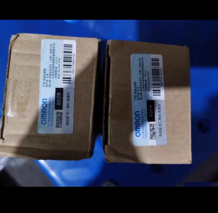 OMRON KM20-CTF-400A 2