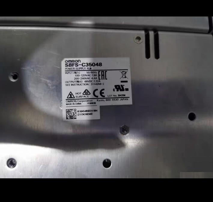 OMRON S8FS-G30024CD 400 3 OMRON S8FS-C35048 100