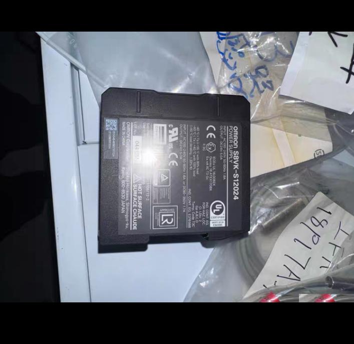 OMRON S8VK-S12024 AC100-240V DC24V 5 0A UL