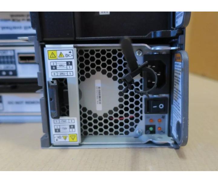 24-Bay DE2-24C 7043867 ST4D24