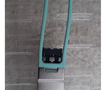 QSFP-40G-UNIV XVR-00071-01
