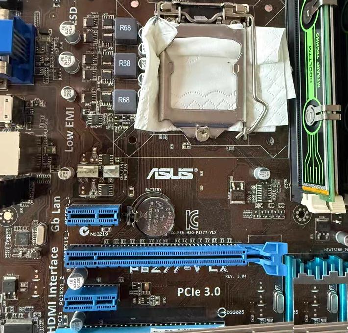 P8Z77-V LX 1155 DDR3 Asus H87-PLUS DDR3 1150 HDMI 160