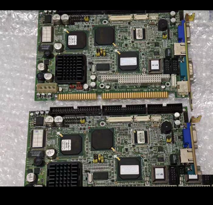 PCA-6751 REV B202-1 1 Ok