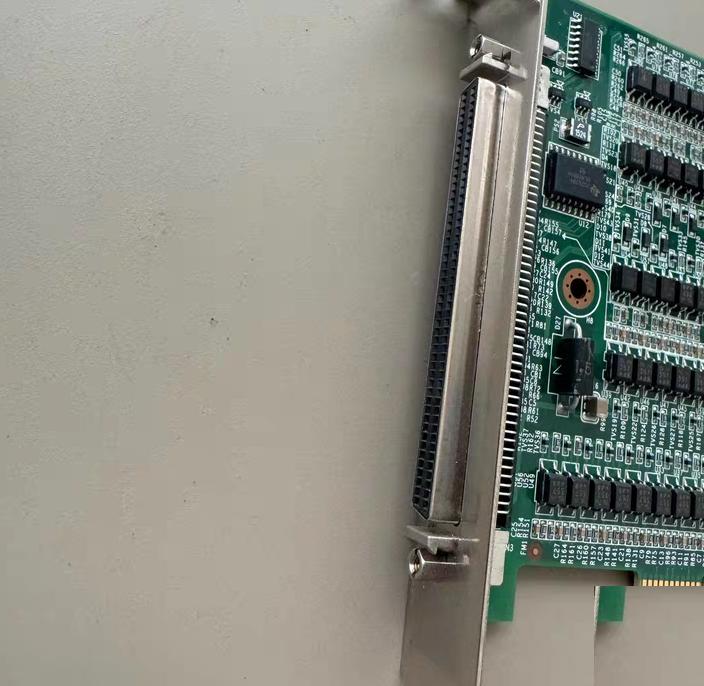 PCI-1245E 4