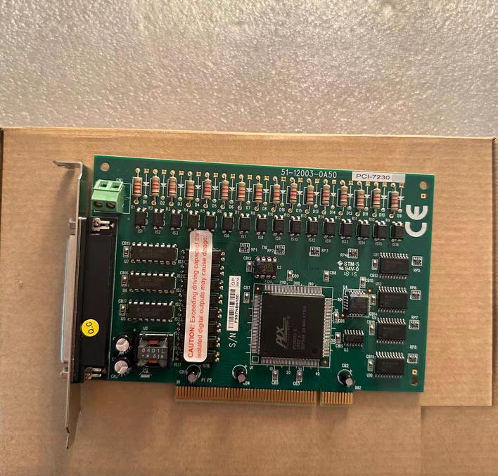 PCI-7230 PCI-7230 32 16 DI16 DO 50