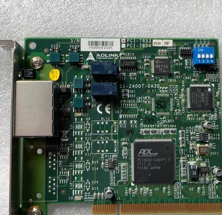 PCI-7856 51-12418-0A10 200 99 ADVANTECH PCI-7853 100