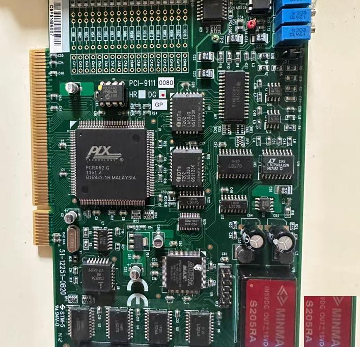PCI-9111 DG 16 12 100kS s 200