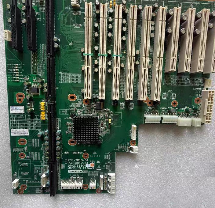 PCIE-7B13-64 PCE-5B12