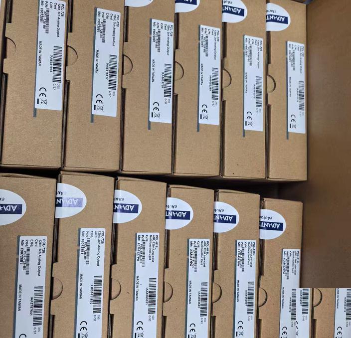 PCL-728 PCI-1760U PCI-1713U 32 4096 FIFO
