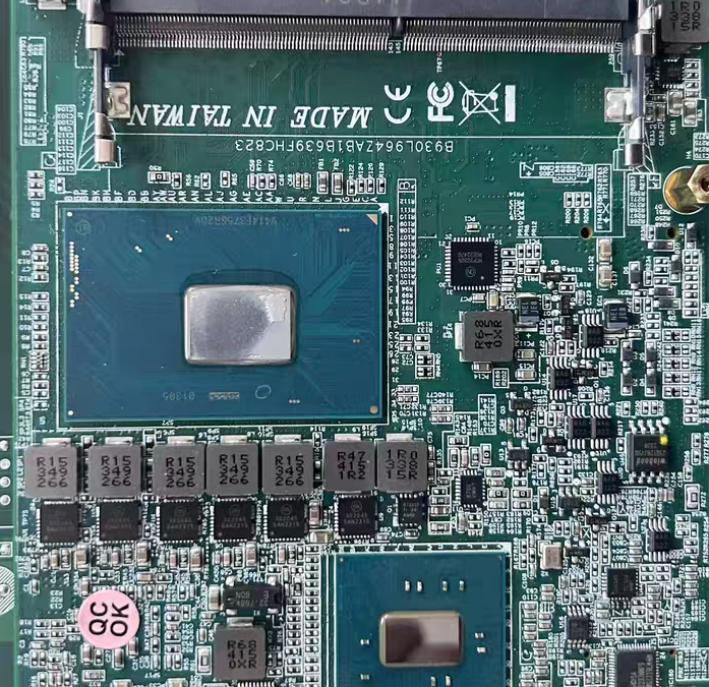 PCOM-B639VG 000 B930J482AB1B639822
