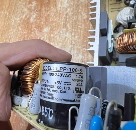 PFC    LPP-100-5 5V20A 100W