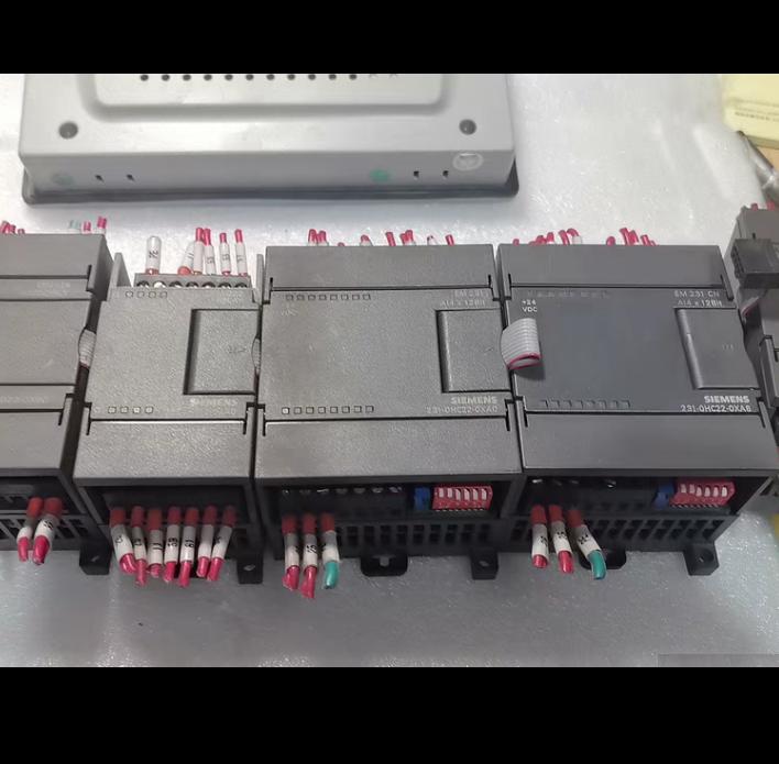 PFS265 2 MT8071iE PLC 216-2BD23-0XBO222-1HF22-OXAO231-OHC22-0XAO231-OHC22-OXA8235-OKD22-0XAO222-BF22-0XA0 MT8071iE