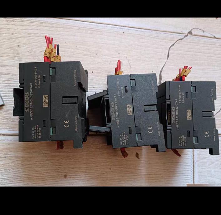 PLC 6ES7 231-0HC22-0XA8
