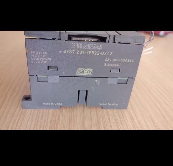 PLC 6ES7 231-7PB22-0XA8 EM 231 CN AI2 x RTD 21-28 VDC
