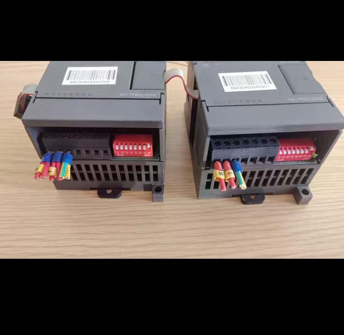 PLC 6ES7 231-7PB22-0XA8 EM 231 CN AI2 x RTD 21-28 VDC