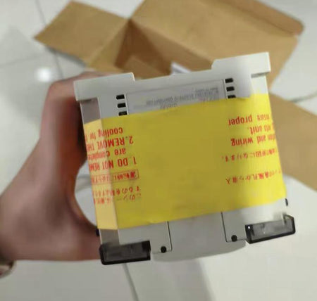 PLC FX2N-48ER
