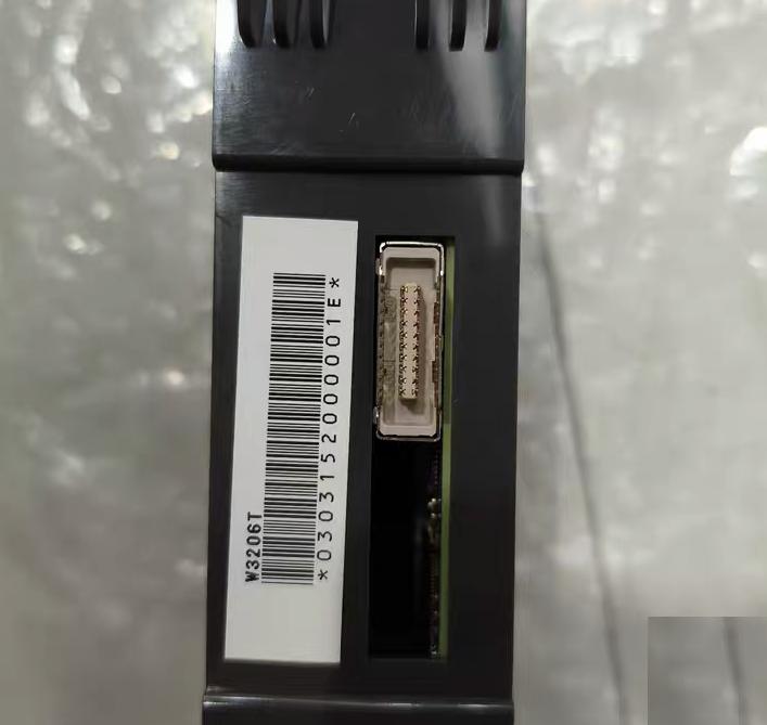 PLC NP1W3206T DC24V DC12-24V