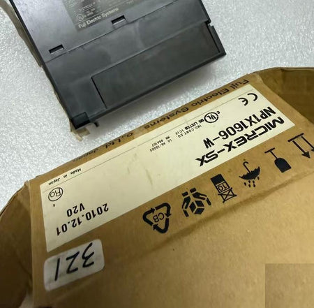 PLC NP1X1606-W NP1Y16T09P6