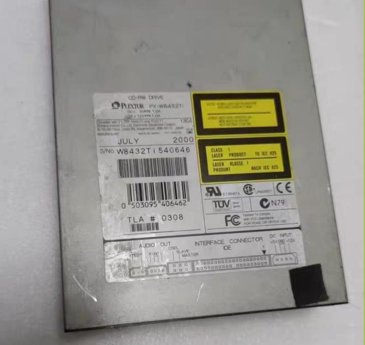 PLEXTOR    PX-WB432Ti CD-RW