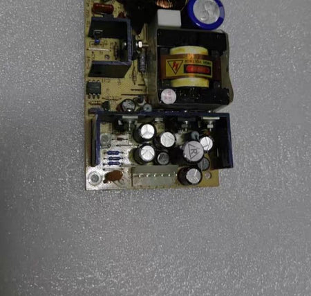PROTEK PM40-32AL               5V 3A 15V 2A -15V 0 3A     100-240V