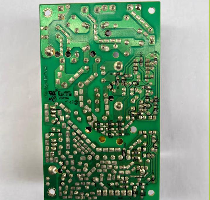 PT-45C      15V -15V 5V                   20  •                            127 76 28