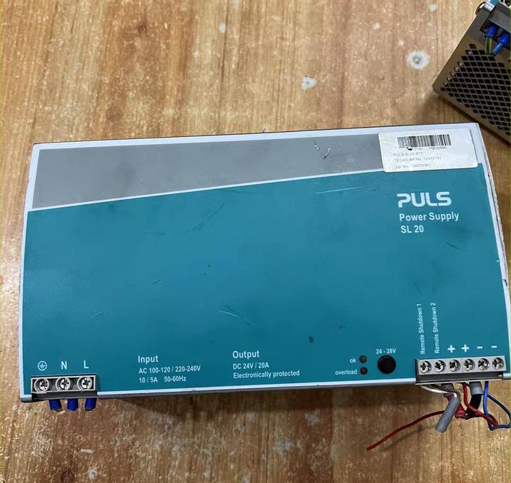 PULS    SL20 811  24V 20A