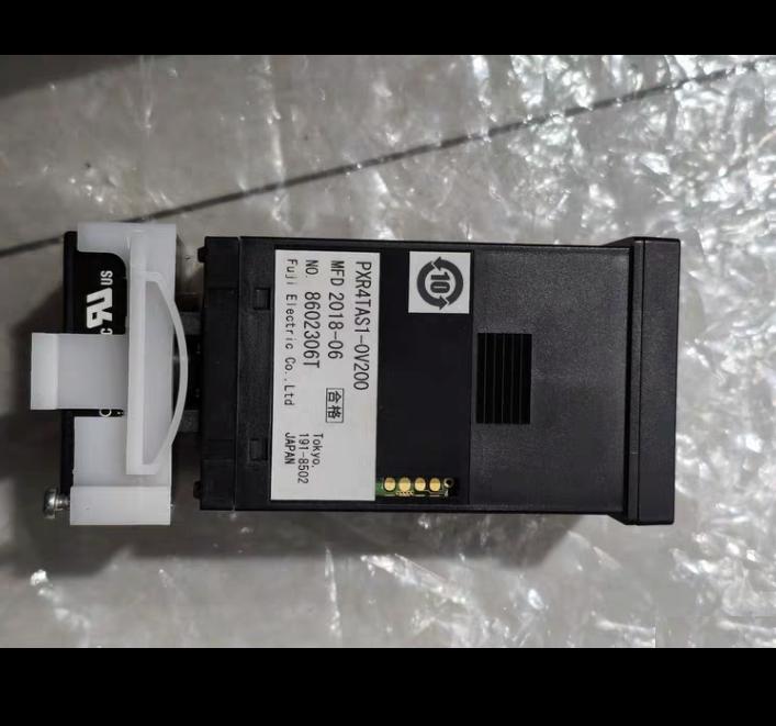PXR4TAS1-0V200 AC85-264V 16A