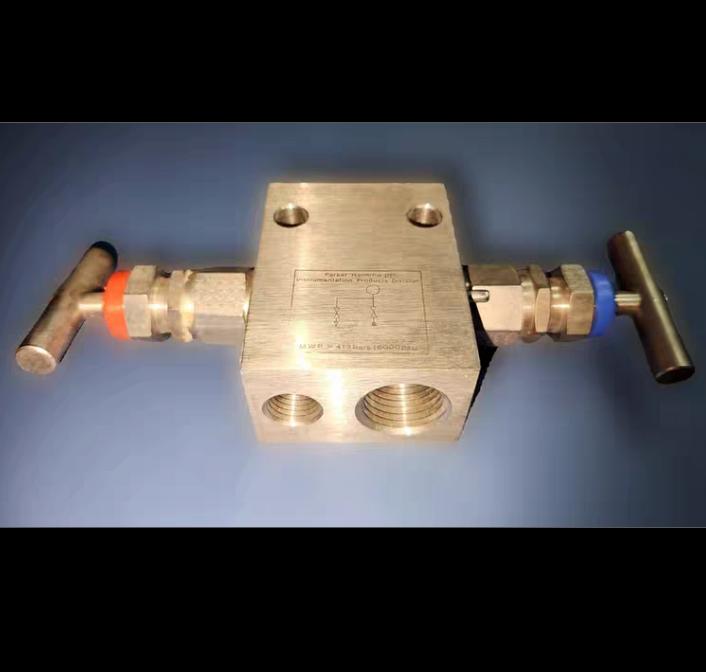 Parker LS2V 4 PARKER HLS2V MANIFOLD VALVEdesigned for general gaseous and fluid applications featuring 6 000 PSI max pressure 316 stainless steel construction and 1 2 1 4 FNPT port sizes Suitable for temperatures ranging from 54 260 C